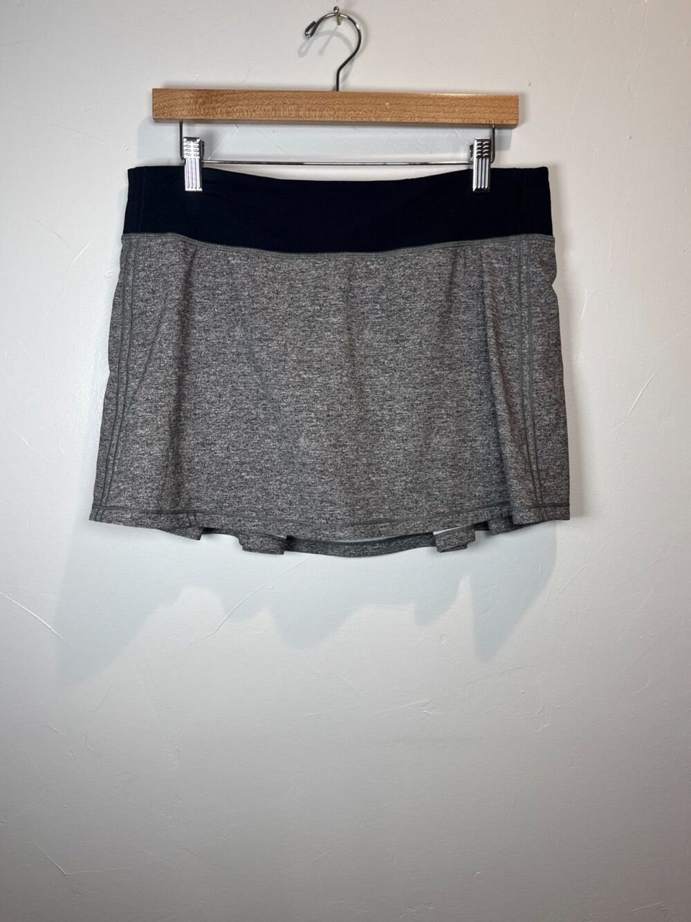 Lululemon Pace Rival Skirt Heather Lux Multi Black Skort Size 10 Tall Gym Golf